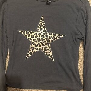 Gray Long Sleeve Top with Leopard Star